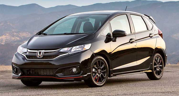 Honda Fit автомобиль для поездок на работу